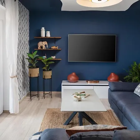4 Bedroom Stunning In *