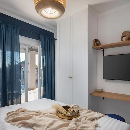4 Bedroom Stunning In