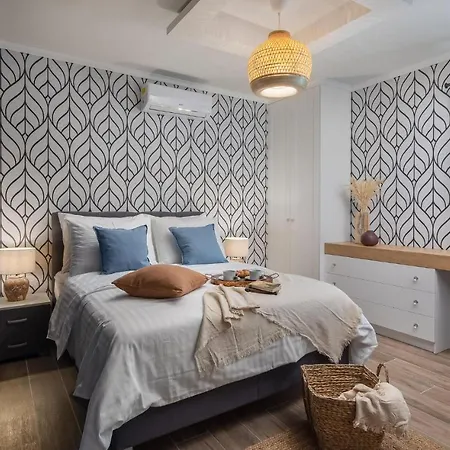 펜션 4 Bedroom Stunning In 파코스탄