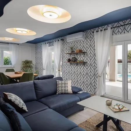펜션 4 Bedroom Stunning In *