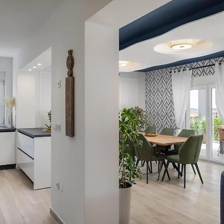 4 Bedroom Stunning In Casa de Férias *